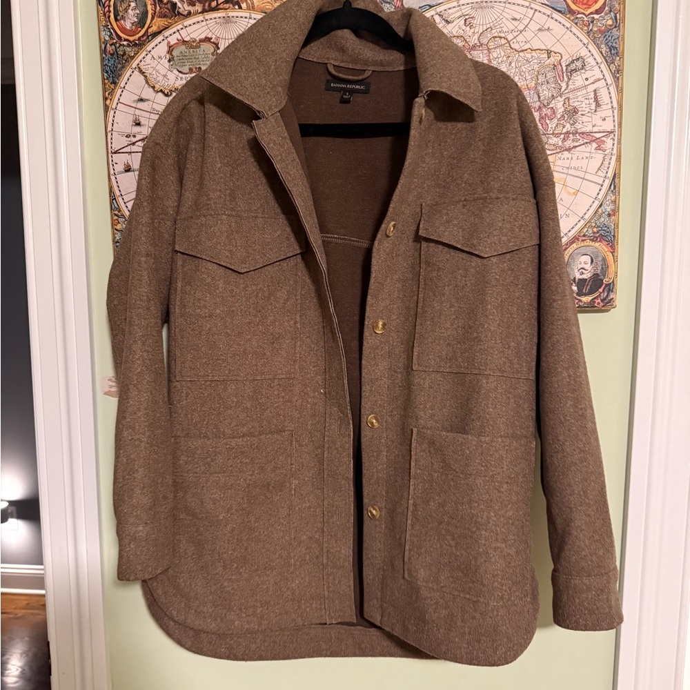 Banana‎ Republic Shacket
